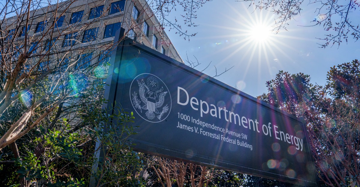 White House Deletes Thousands of Energy Webpages Amid Policy Shift