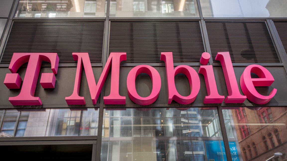 T-Mobile Faces Backlash as Unwanted Plan Migrations Impact Customers