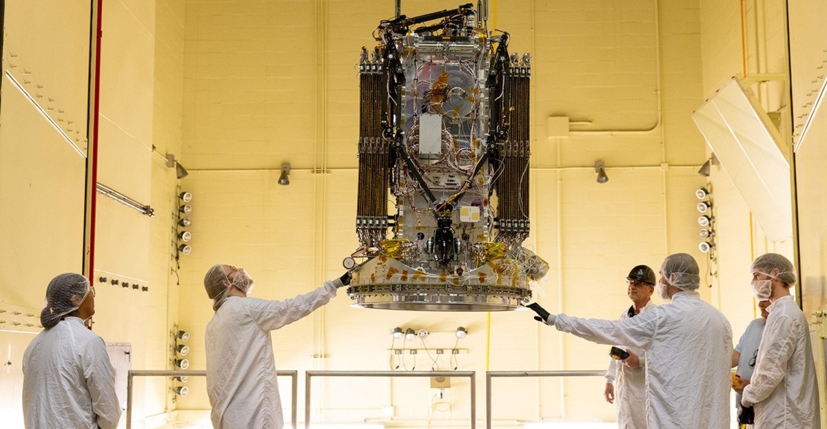 NASA Races to Rescue Swift Observatory After Critical Power Failure