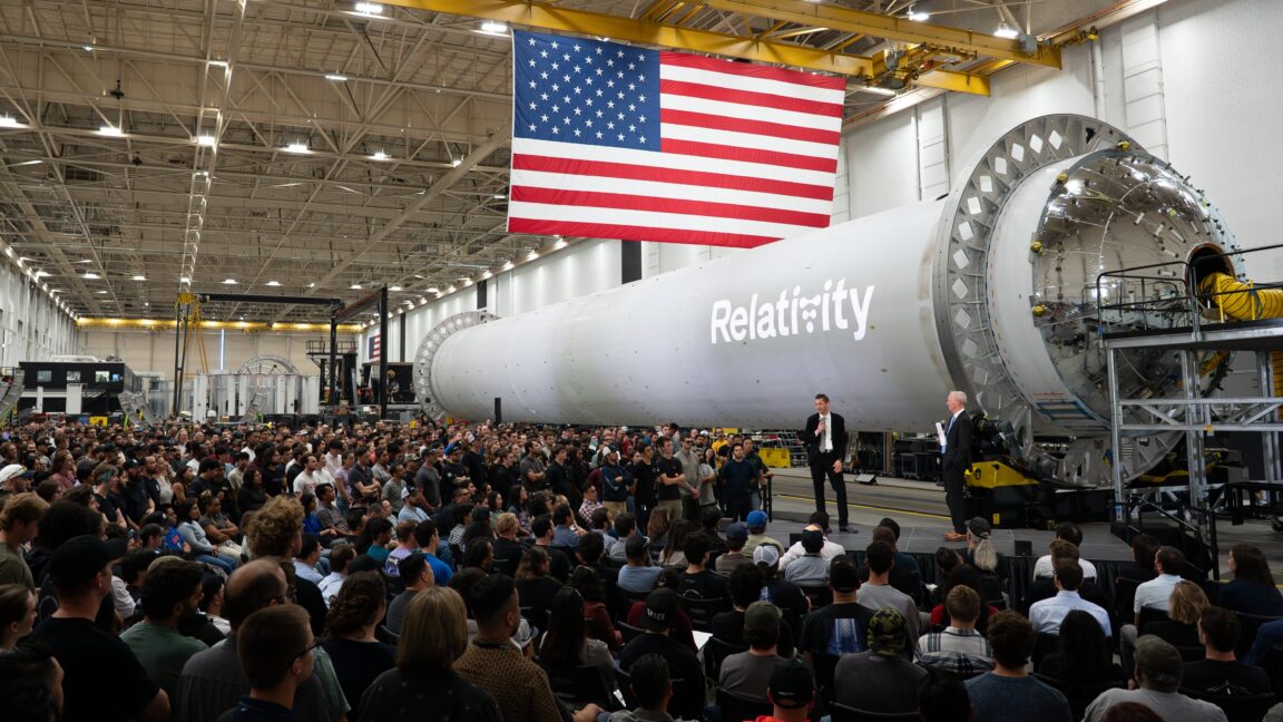 Реконструкция Blue Origin и новые задержки Isar