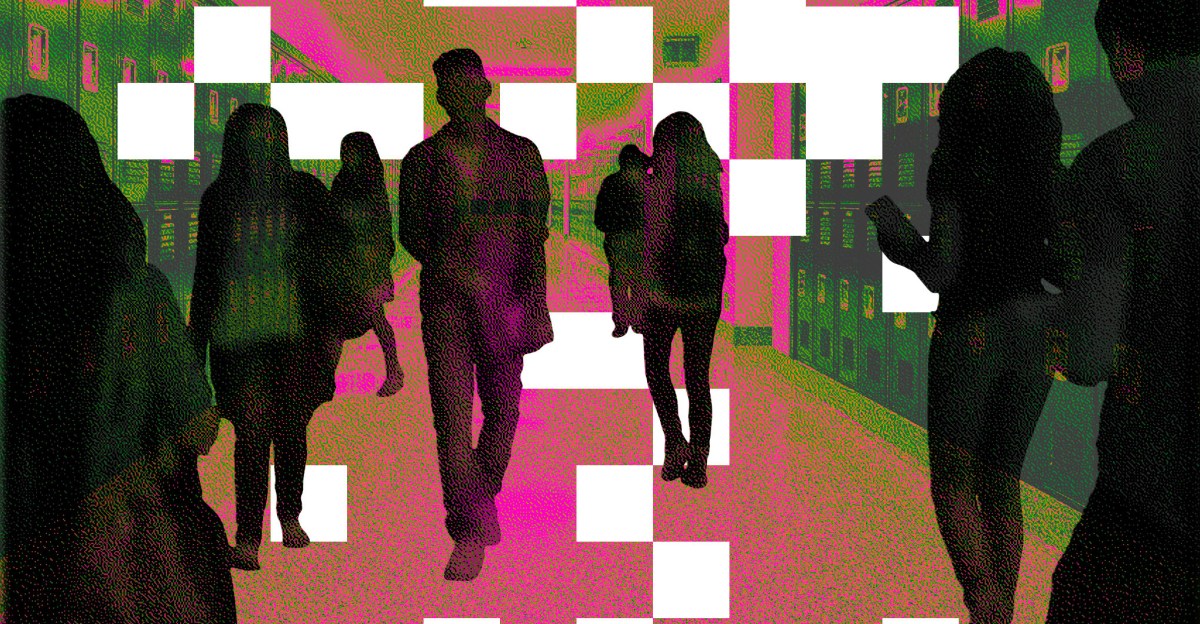 US Surgeon General Urges Warning Labels on Social Media Over Youth Mental Health Risks