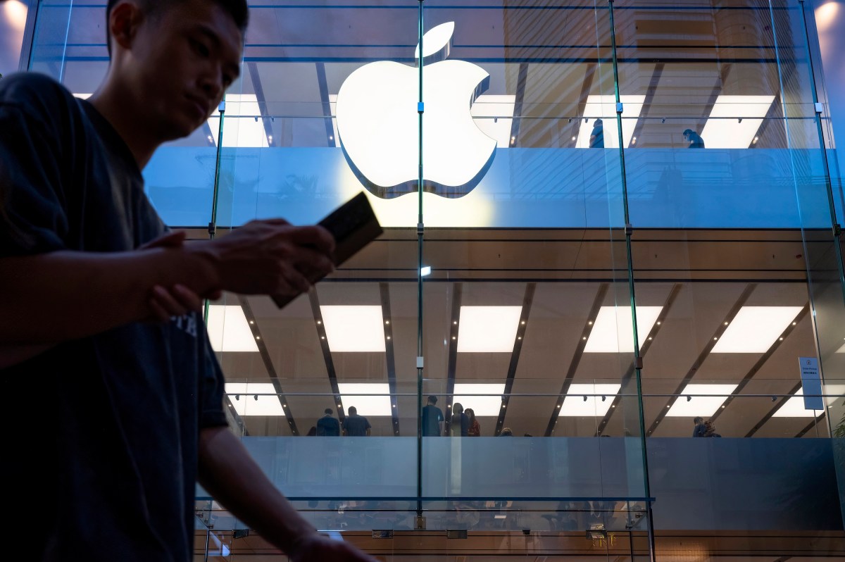 Apple Restores Card Payment Option in India Amid UPI Dominance