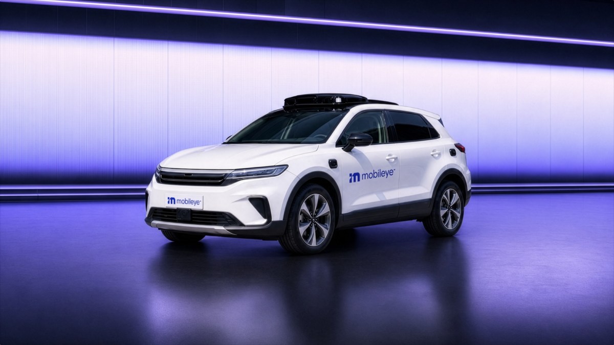 Mobileye Enters Robotaxi Market, Competing with Partners
